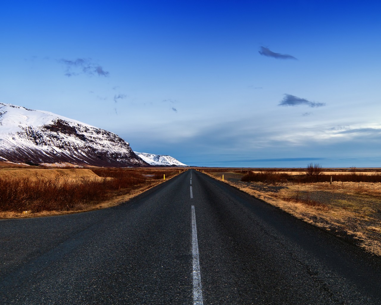 Download Icelandic Road, Skaftafell, Iceland HD wallpaper for 1280 x ...