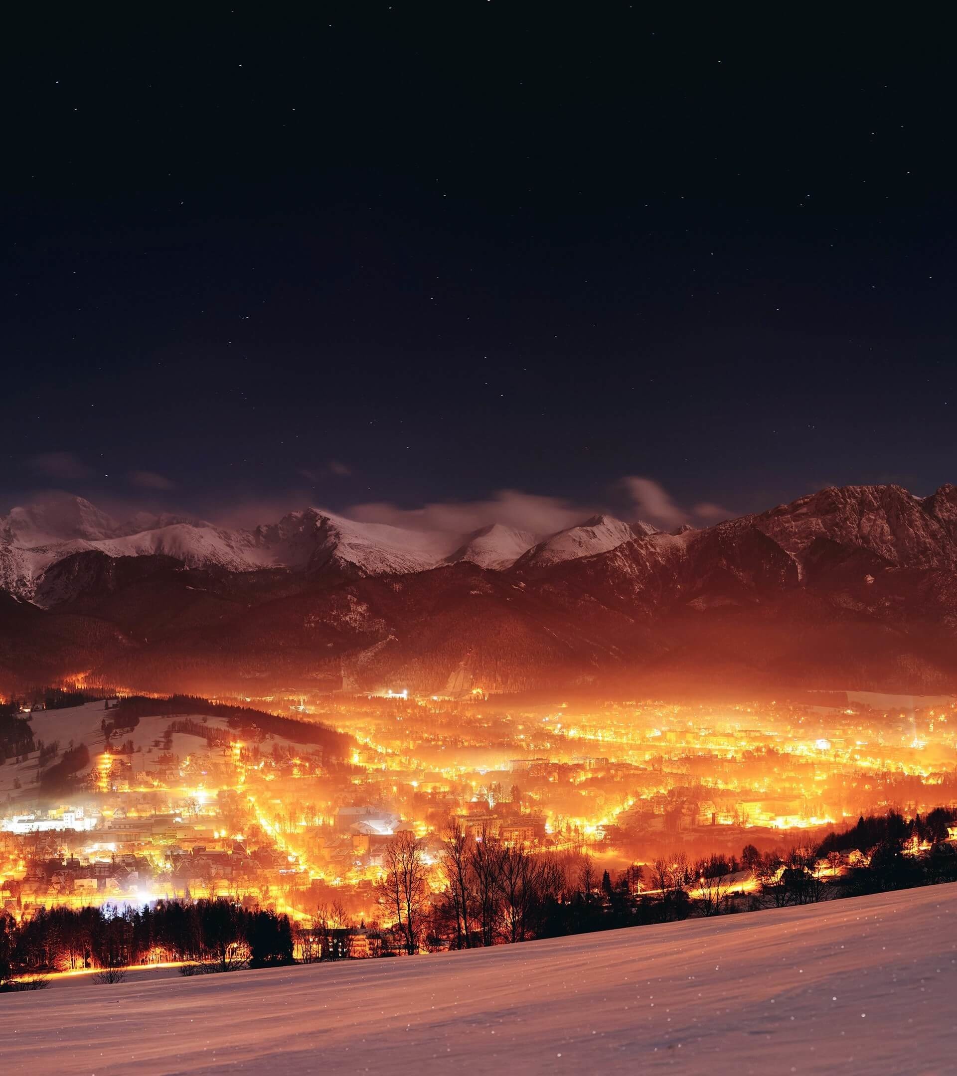 Zakopane City At Night - Poland Wallpaper for Google Nexus 7